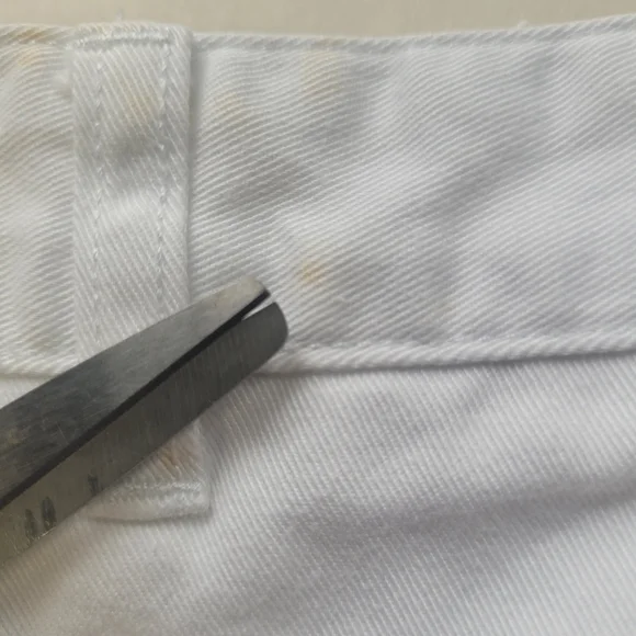 Vintage Tommy Hilfiger Shorts Size 34 White Golf Casual Chino Y2K Mens - Picture 9 of 9